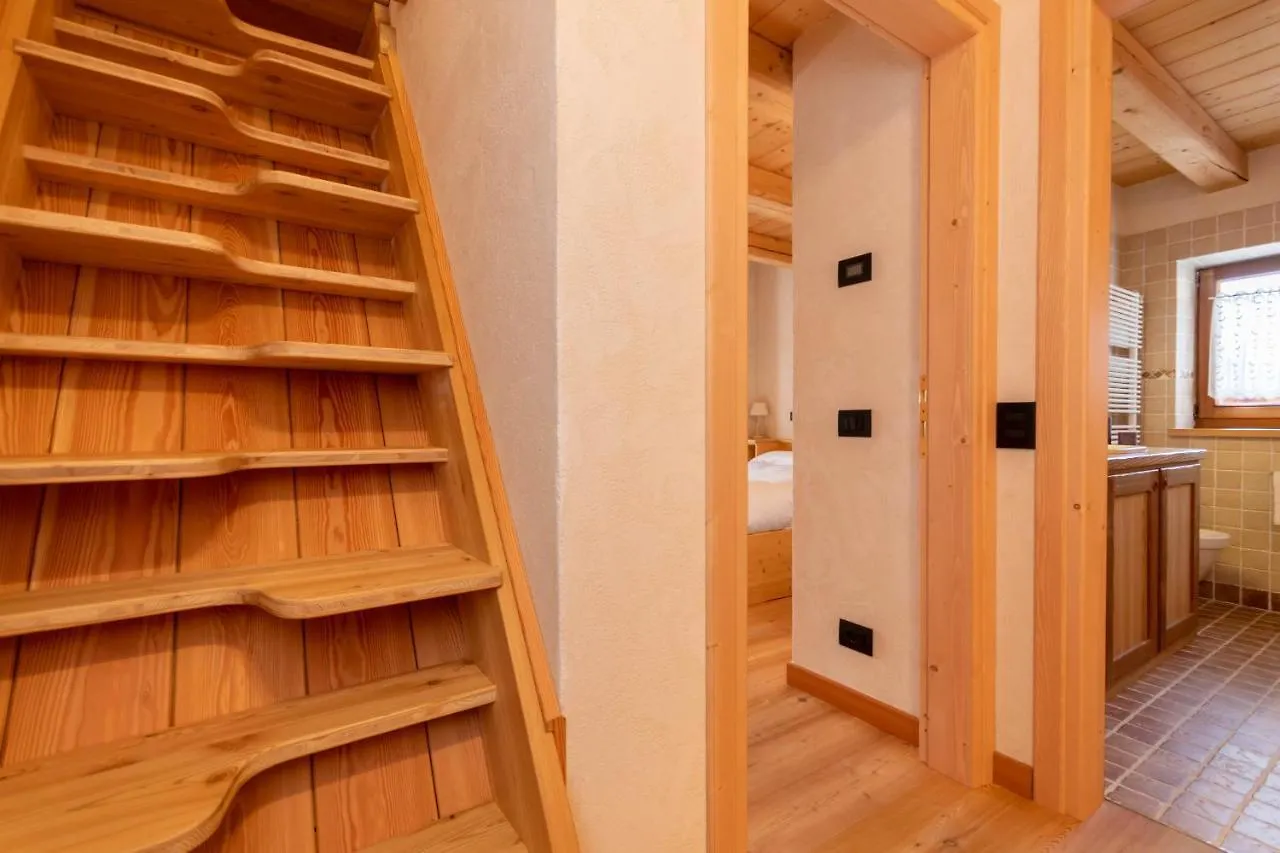 Chalet Lagusello Alleghe 0*,